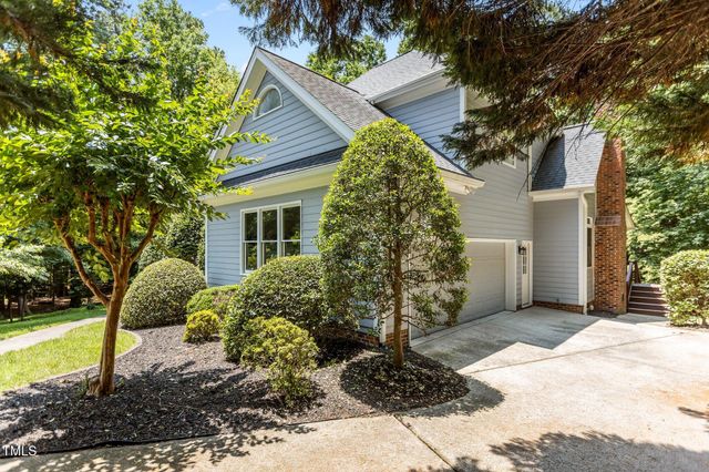 215 Collinson Drive, Chapel Hill, NC 27514