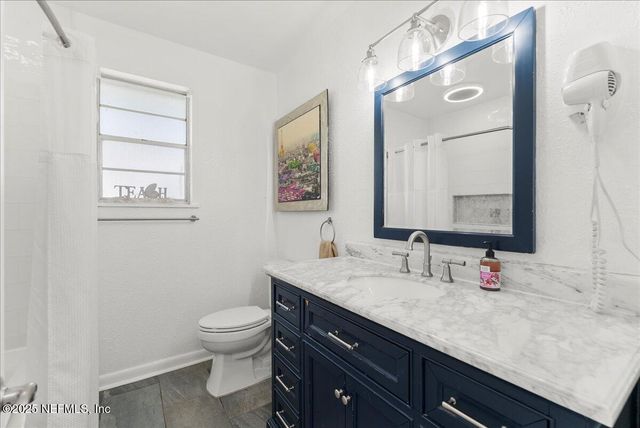 3943 EUNICE Road, Jacksonville, FL 32250