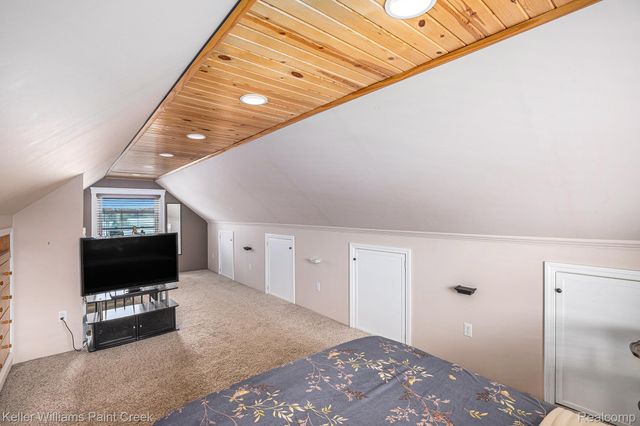 325 West Flint Street, Lake Orion Village, MI 48362