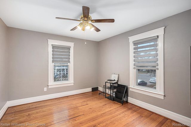 325 West Flint Street, Lake Orion Village, MI 48362