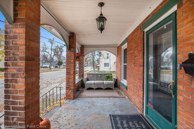 325 West Flint Street, Lake Orion Village, MI 48362