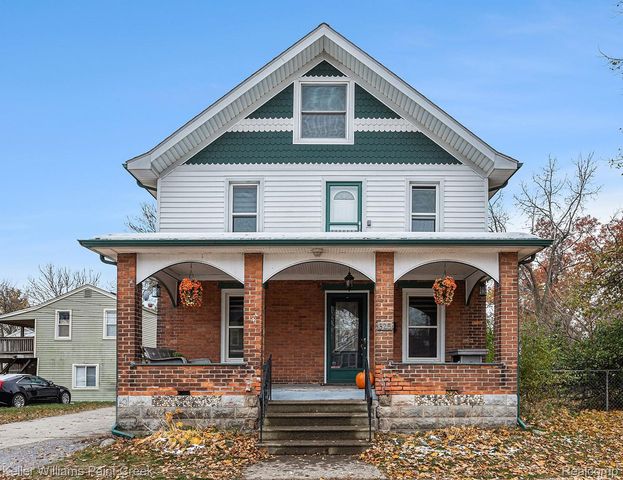 325 West Flint Street, Lake Orion Village, MI 48362