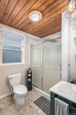 325 West Flint Street, Lake Orion Village, MI 48362