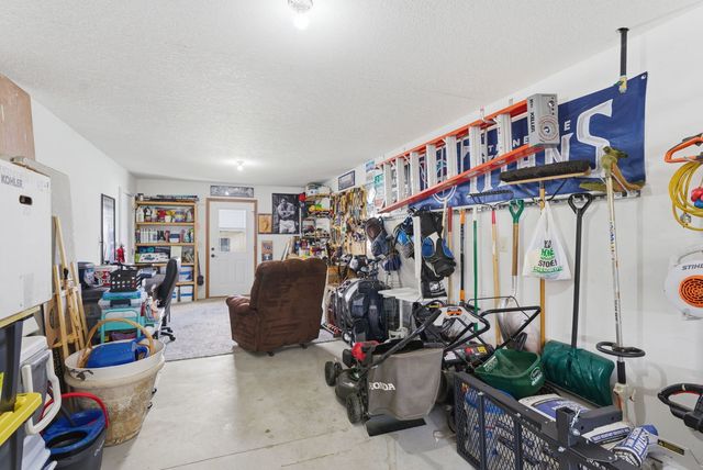 605 Danielle Court, Blue Grass, IA 52726