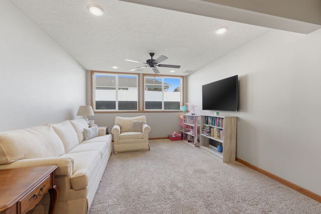 605 Danielle Court, Blue Grass, IA 52726
