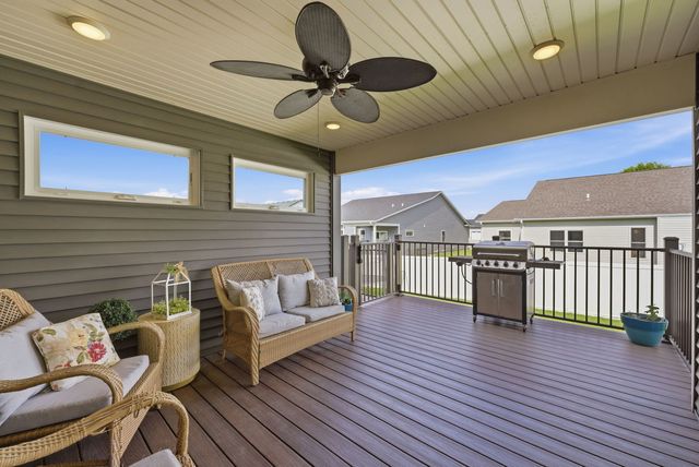 605 Danielle Court, Blue Grass, IA 52726