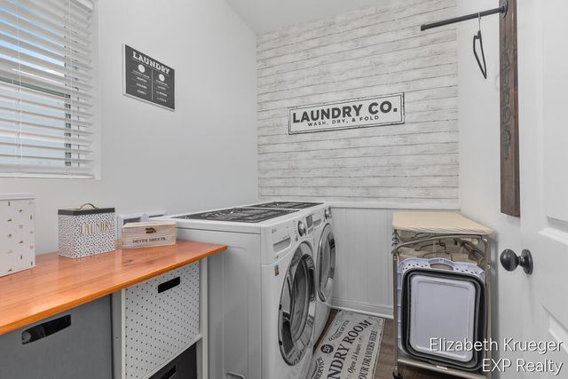 4695 Quaker Hill Drive Se, City Of Kentwood, MI 49512