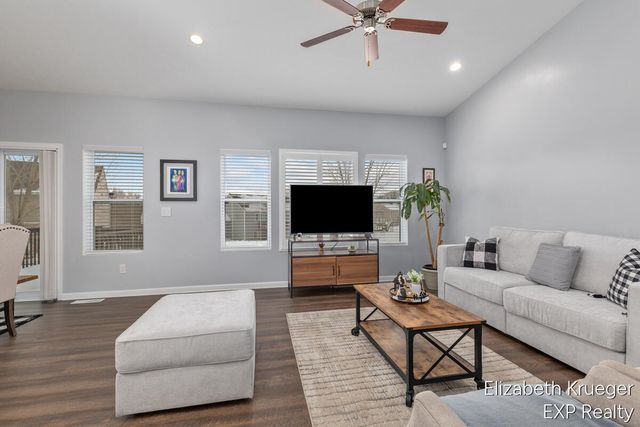 4695 Quaker Hill Drive Se, City Of Kentwood, MI 49512