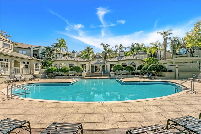 943 NORMANDY TRACE ROAD, Tampa, FL 33602