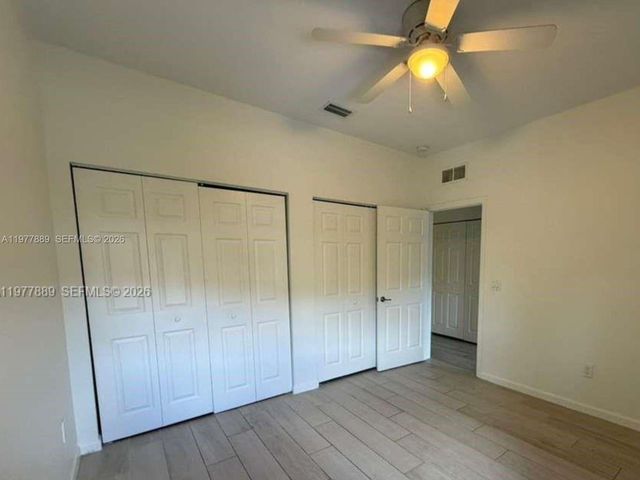 12350 S Village Cir, Davie, FL 33325