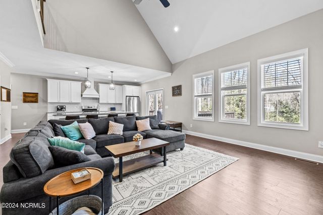 182 Lake View Drive, Whispering Pines, NC 28327
