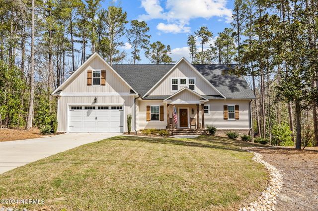 182 Lake View Drive, Whispering Pines, NC 28327