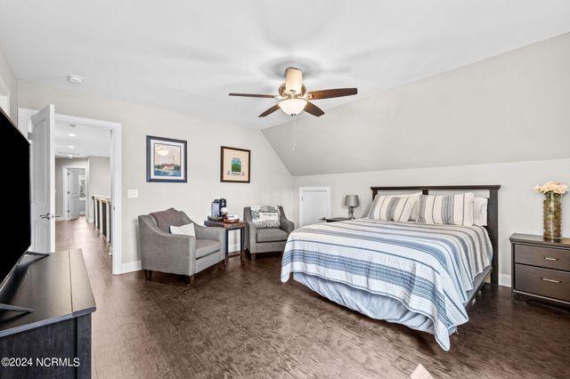 182 Lake View Drive, Whispering Pines, NC 28327