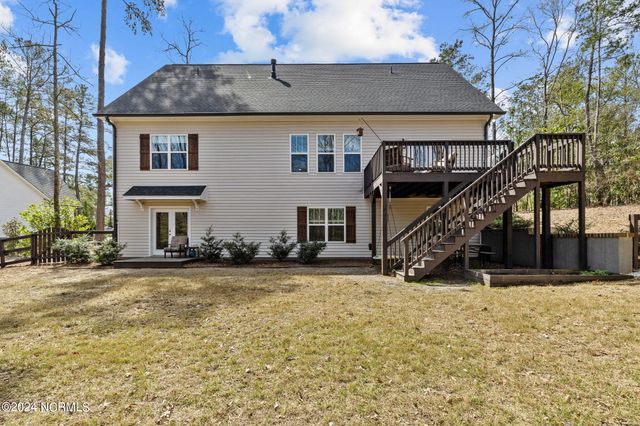 182 Lake View Drive, Whispering Pines, NC 28327