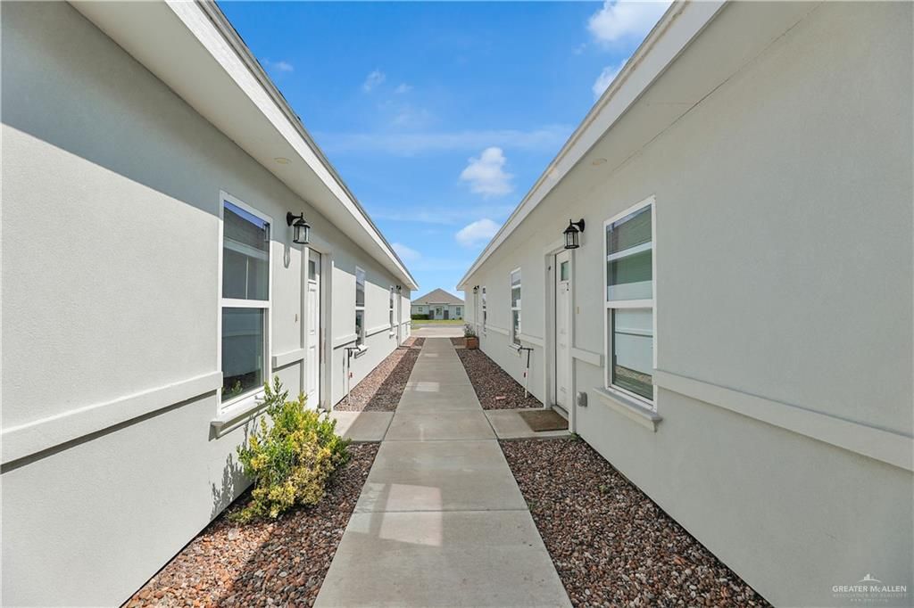 5001 N Winona Drive 2, Pharr, TX 78577