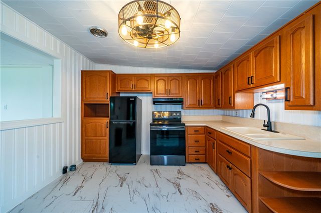 11296 Pansing Road, Brookville, OH 45309