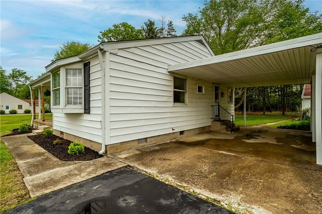 11296 Pansing Road, Brookville, OH 45309