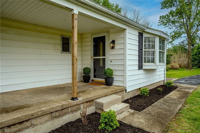 11296 Pansing Road, Brookville, OH 45309