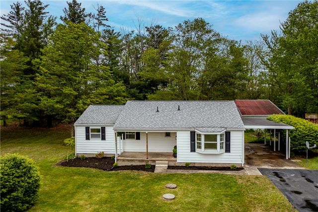 11296 Pansing Road, Brookville, OH 45309