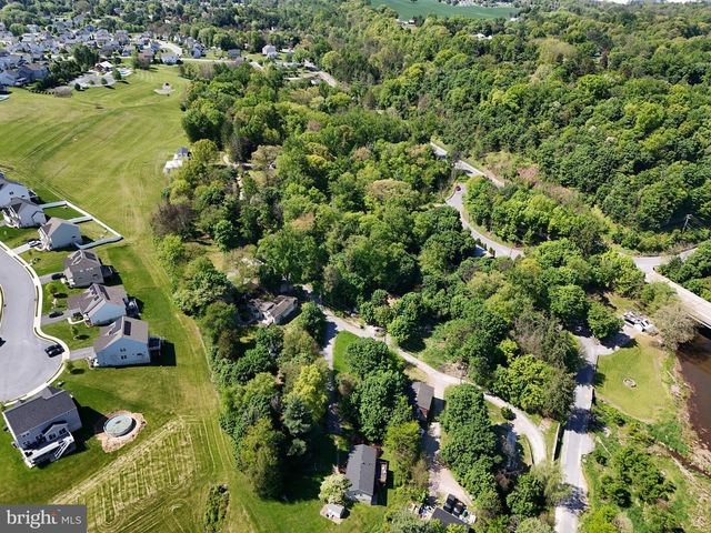 5385 & 5381 N GEORGE ST EXT, Manchester, PA 17345
