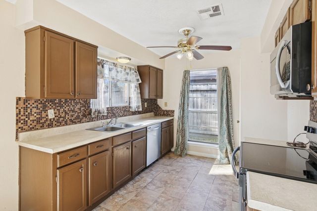 8114 Audubon Forest Drive, Humble, TX 77396