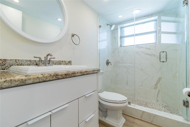 910 Michigan Ave 502, Miami Beach, FL 33139