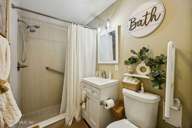 3330 LANSDELL Drive, Jacksonville, FL 32208