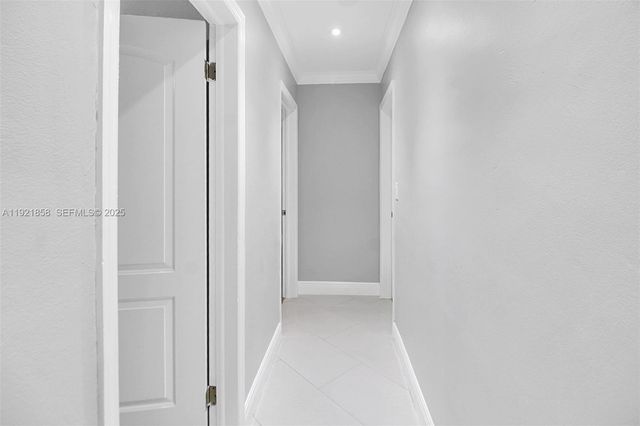 1804 SW 102nd ct 1804, Miami, FL 33165