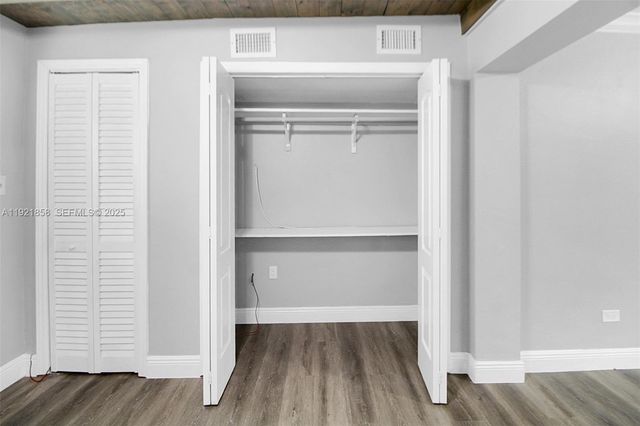 1804 SW 102nd ct 1804, Miami, FL 33165