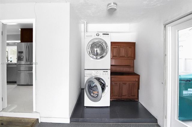 1804 SW 102nd ct 1804, Miami, FL 33165