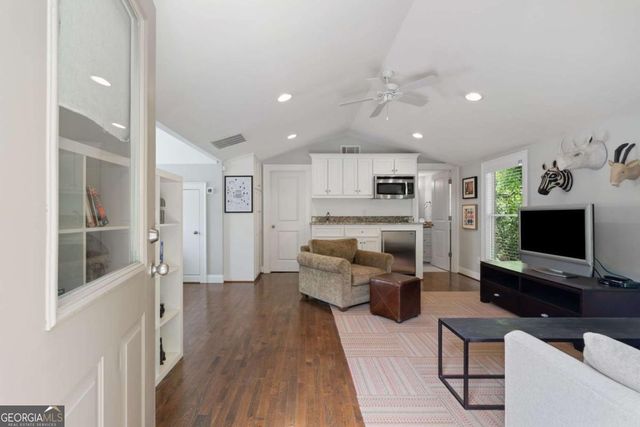 1180 Cumberland Road NE, Atlanta, GA 30306