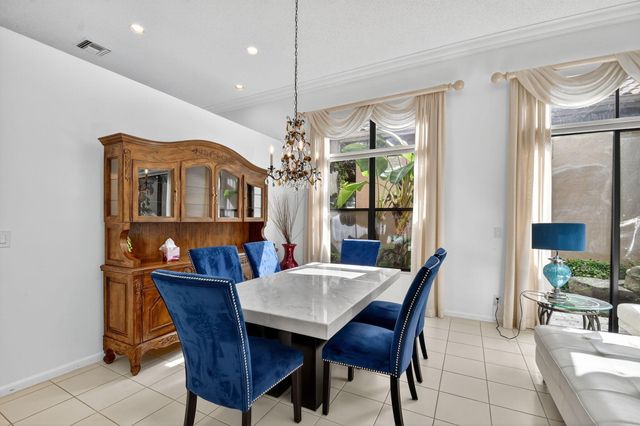 4553 Barclay Fair Way, Wellington, FL 33449