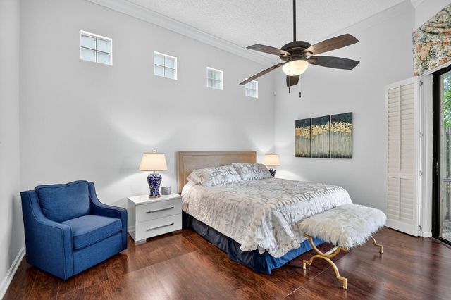 4553 Barclay Fair Way, Wellington, FL 33449