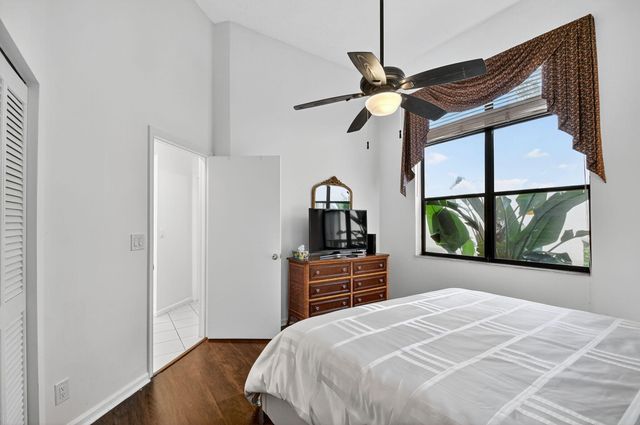 4553 Barclay Fair Way, Wellington, FL 33449