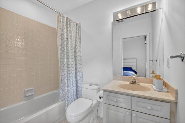 4553 Barclay Fair Way, Wellington, FL 33449