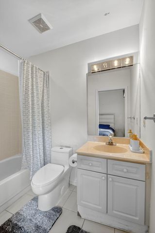 4553 Barclay Fair Way, Wellington, FL 33449