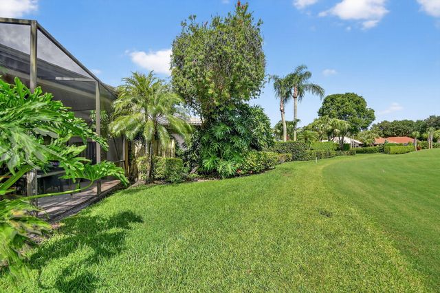 4553 Barclay Fair Way, Wellington, FL 33449