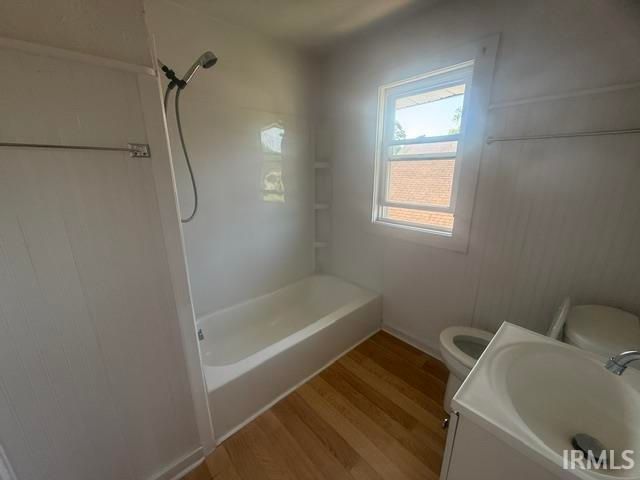 810 Huey Street, South Bend, IN 46628