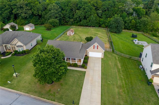 164 Pendock Lane, Piedmont, SC 29673