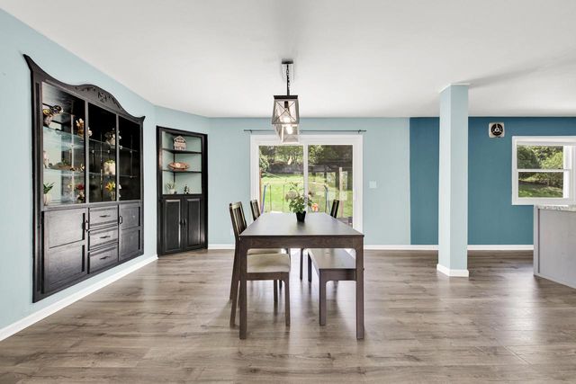 1513 Roosevelt DRIVE, West Bend, WI 53090