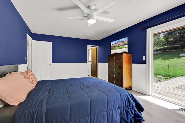 1513 Roosevelt DRIVE, West Bend, WI 53090