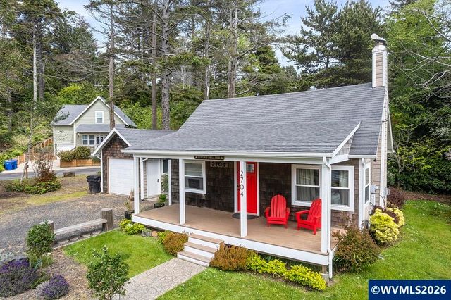 2704 SW Beach Av, Lincoln City, OR 97367