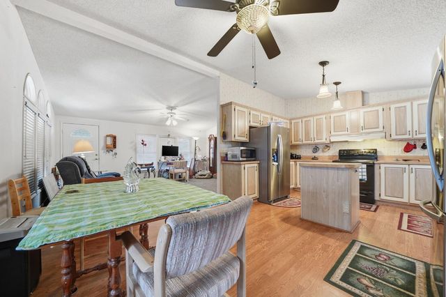 5594 Heritage Dr, Ione, CA 95640