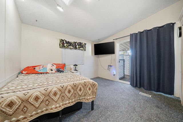 5594 Heritage Dr, Ione, CA 95640