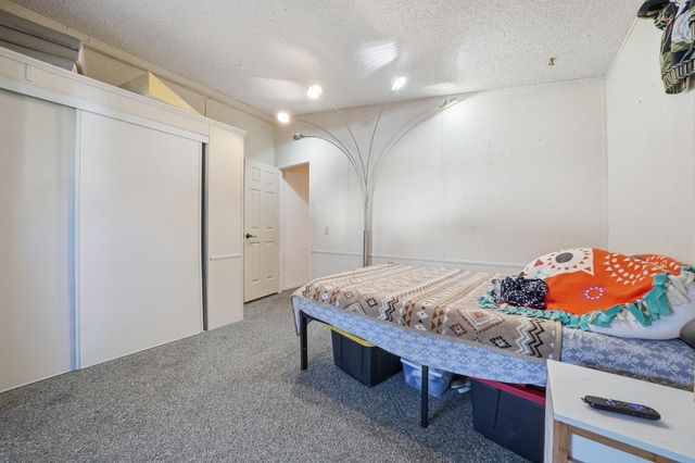 5594 Heritage Dr, Ione, CA 95640