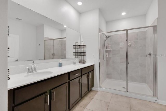 2068 LIVE OAK RIDGE ROAD, Kissimmee, FL 34746