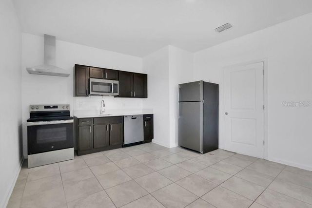2068 LIVE OAK RIDGE ROAD, Kissimmee, FL 34746