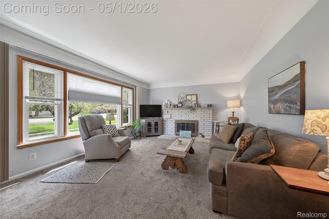 9424 Allen Road, Allen Park, MI 48101