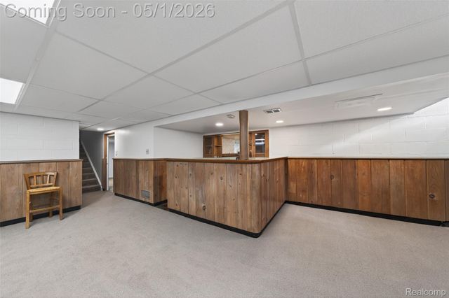 9424 Allen Road, Allen Park, MI 48101