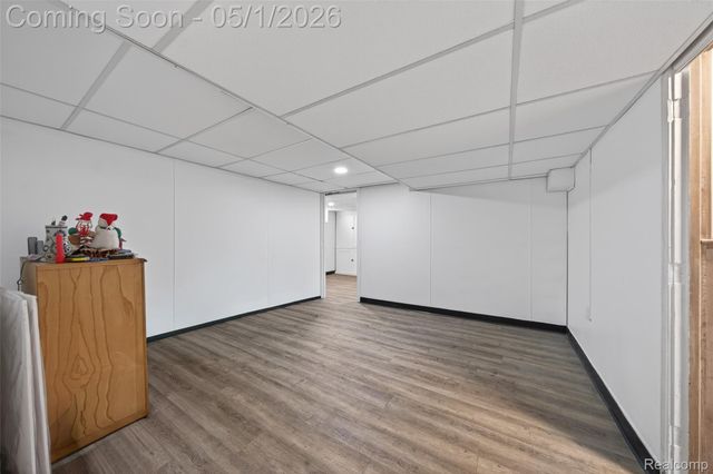 9424 Allen Road, Allen Park, MI 48101